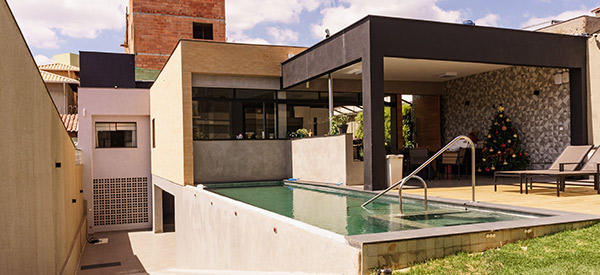 你有一套別墅，你愿意為了地下室的防潮、除濕花費(fèi)多少呢？